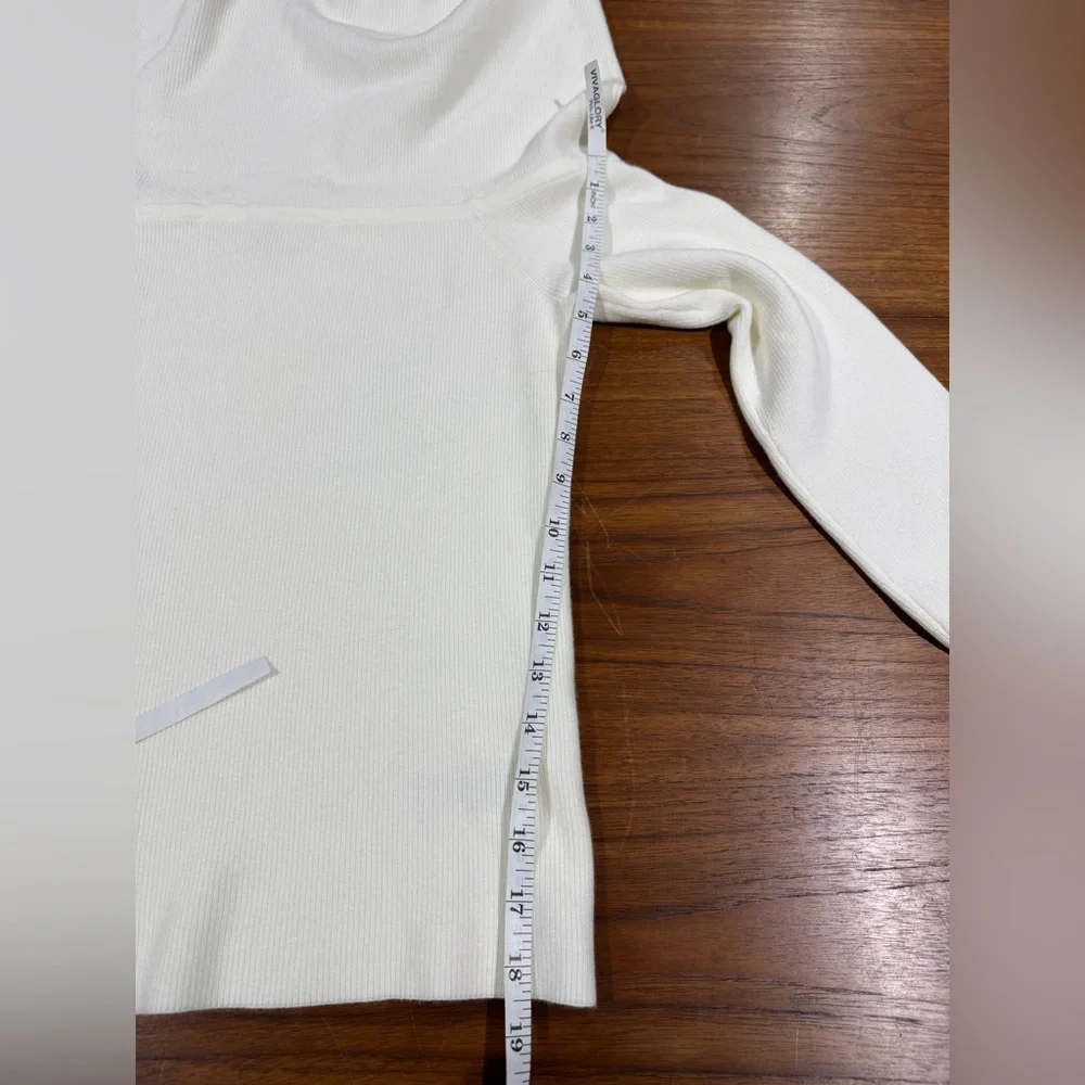 Aritzia Wilfred Nola Sweater in Light Birch Size L Wonder Yarn Slim‎ Fit Winter - Picture 10 of 11